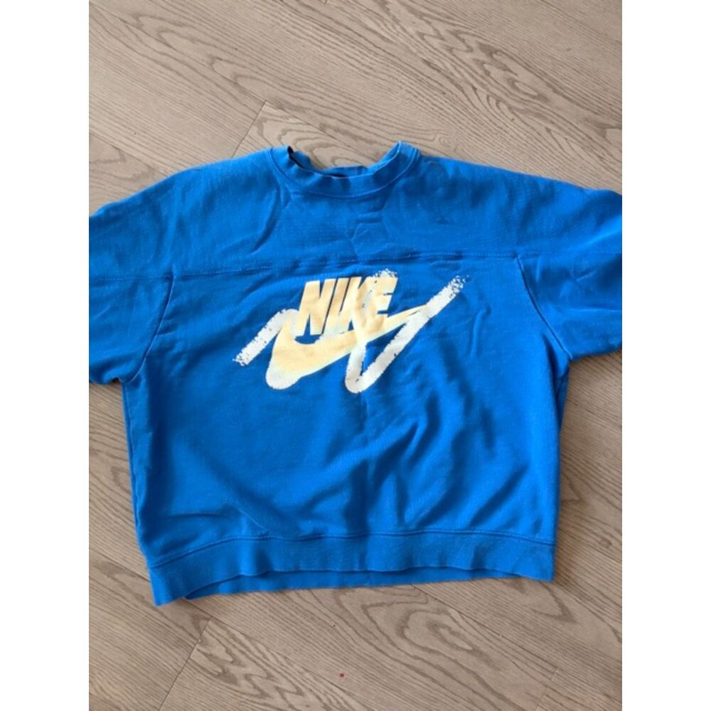 Vintage look Nike Sweatshirt in Bright Blue - Women's Size M